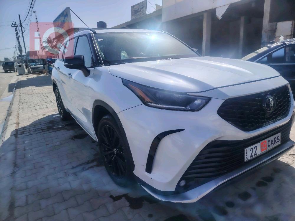 تويوتا هايلاندر